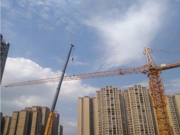 株洲县吊车公司_怎样选择好的吊车出租公司